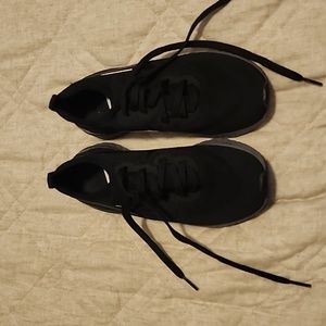 NIKE sneakers worn twice LIKE NEW